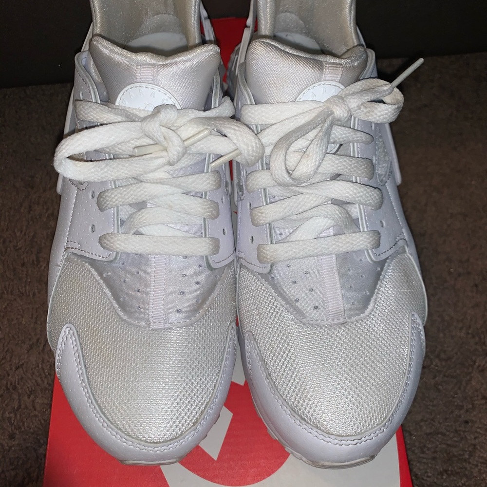 White Huaraches